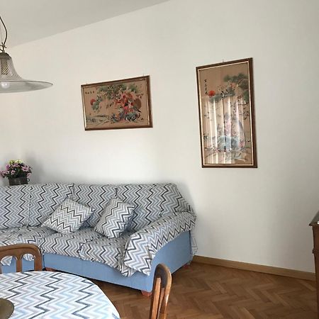 Appartamento Zia Vitto Bellano Exterior foto